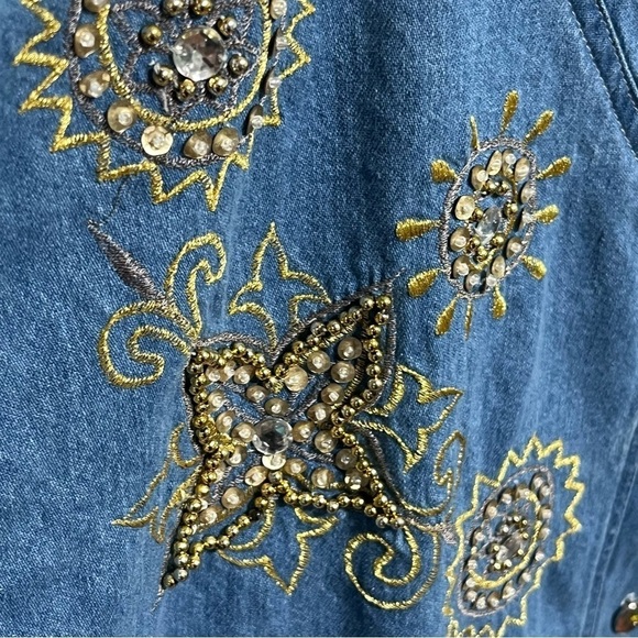 Club Z Vintage 80's Artsy Embellished Denim Short Sleeve bedazzled Denim shirt - Picture 7 of 9